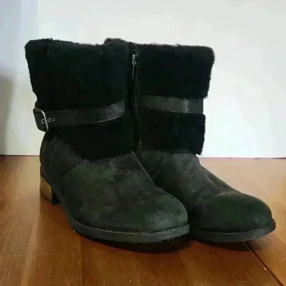 UGG AUSTRIALIA size 9 - Picture 4 of 8